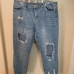 GUESS boyfriend distressed denim